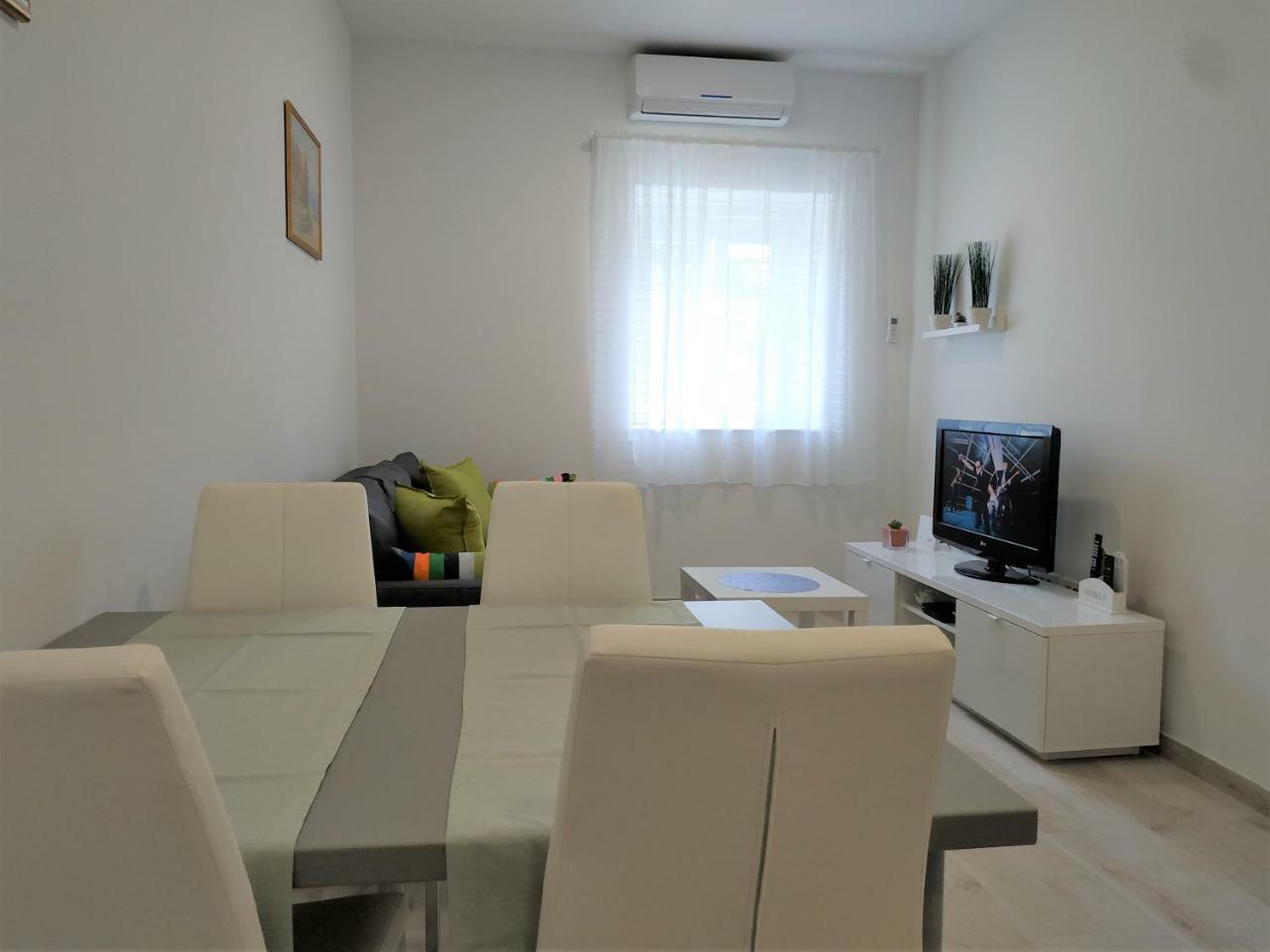 Holiday Home Arbanase ซาดาร์ ภายนอก รูปภาพ